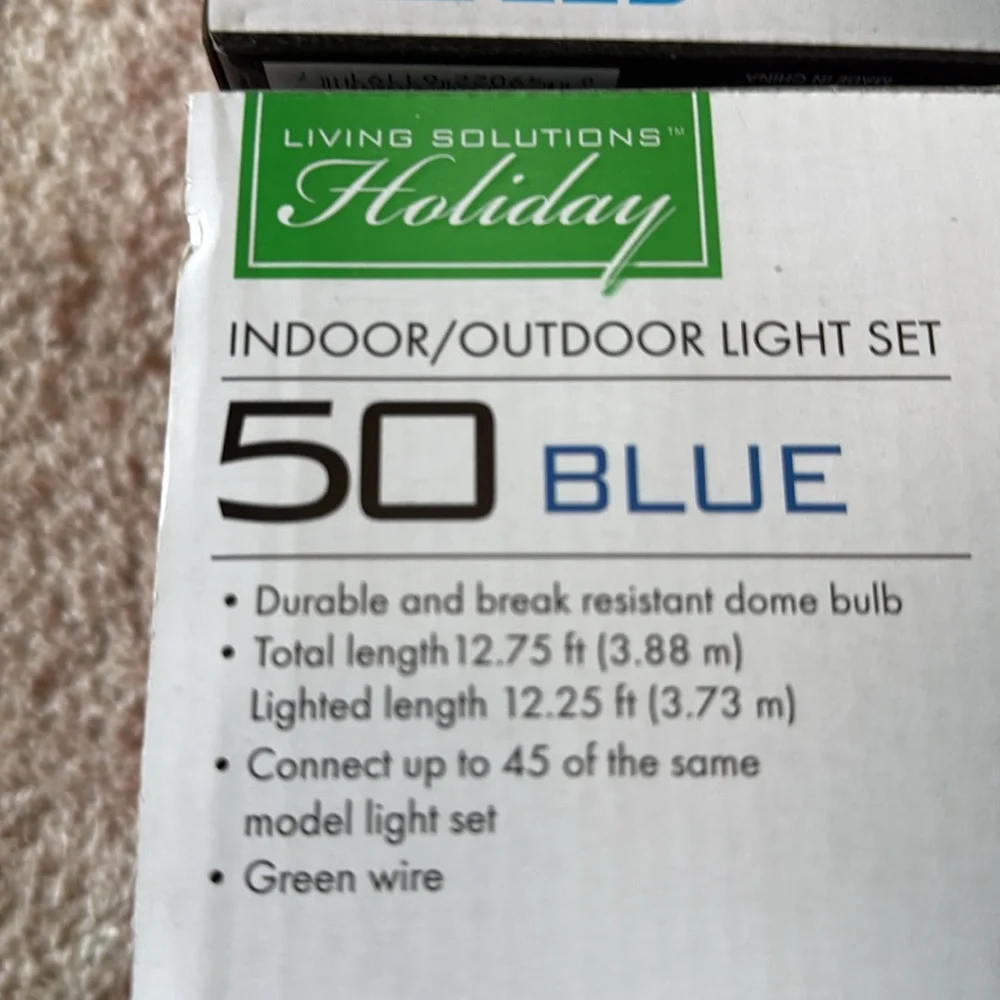 Holiday Indoor/Outdoor Blue LED Light Set 50 bulbs Dome Bulb
